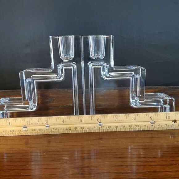 Vintage 1930's Metropolitan Museum of Art Wilber Orme Glass Candlestick Pair - Picture 7 of 9